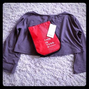Lululemon sweatshirt